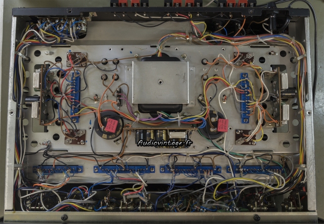 Sansui AU-999 : à son arrivée.