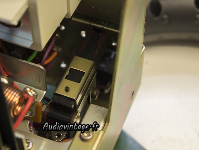Superscope R-350