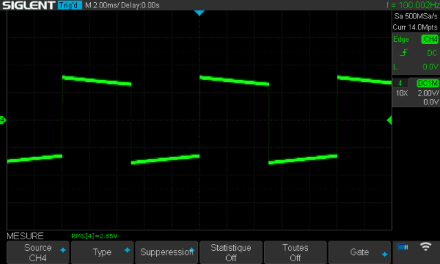Technics SE-9200 : signal-carre-a-100hz