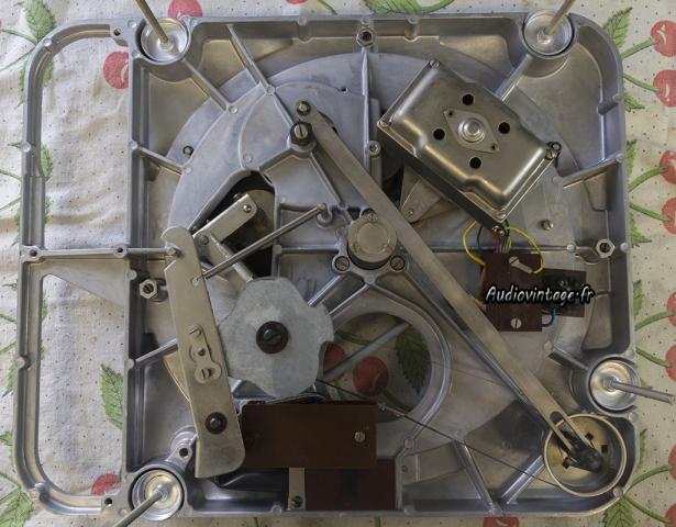 Thorens 124 MKII