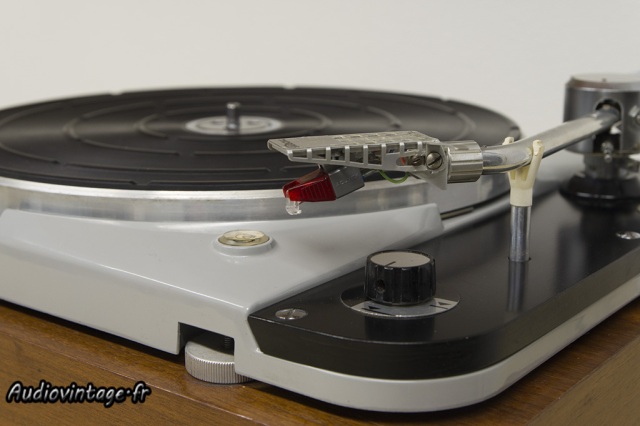 Thorens 124 MKII