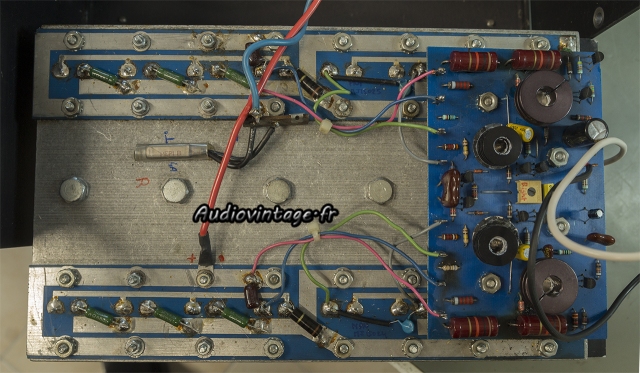 Threshold 400A : circuit puissance droit.
