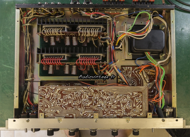 TOSHIBA SB-404 : terminé.