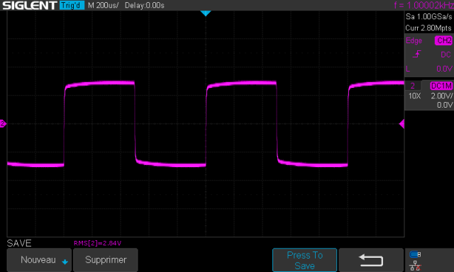 TOSHIBA SB-404 : signal-carré-à-1khz