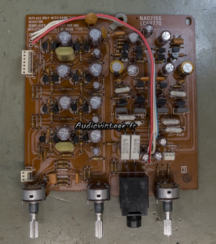 Yamaha C-4 : circuit casque révisé.
