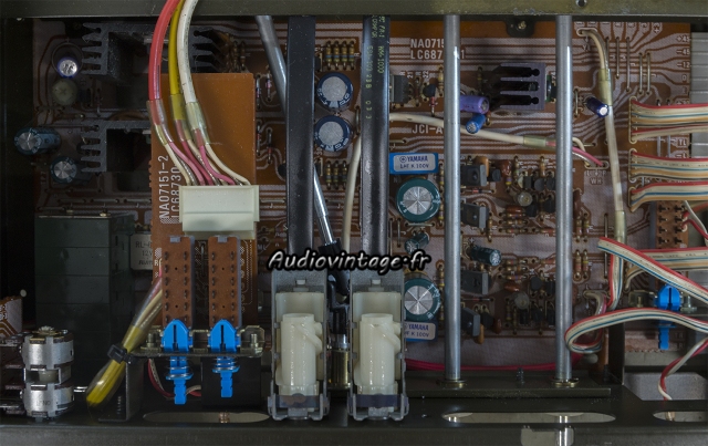 Yamaha C-4 : circuit Flat-amp à réviser.