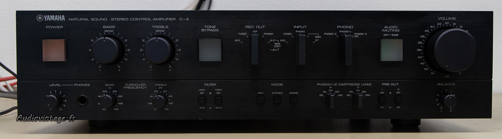 Yamaha C-4 : complet !