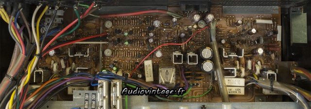Yamaha CA-810