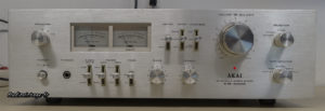 Lire la suite à propos de l’article Akai AM-2600