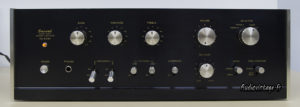 Lire la suite à propos de l’article Sansui AU-555A